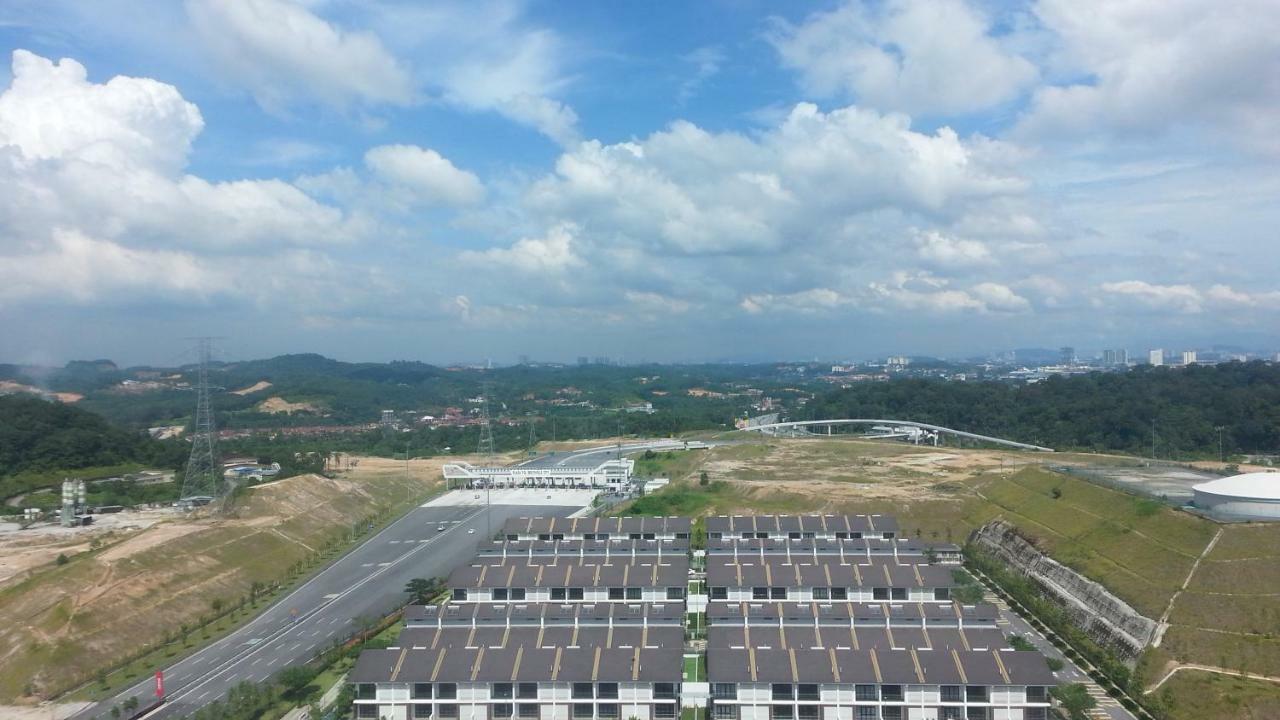 Az Homestay @ Southville City バンギ エクステリア 写真